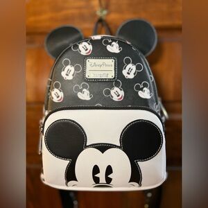 Disney Parks Loungefly